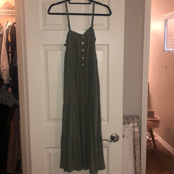 Universal Thread Dresses & Skirts - Universal Threads Midi Dress
